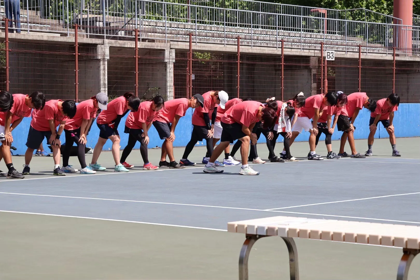 硬式ﾃﾆｽ同好会Fancy Tennis Clubの活動写真