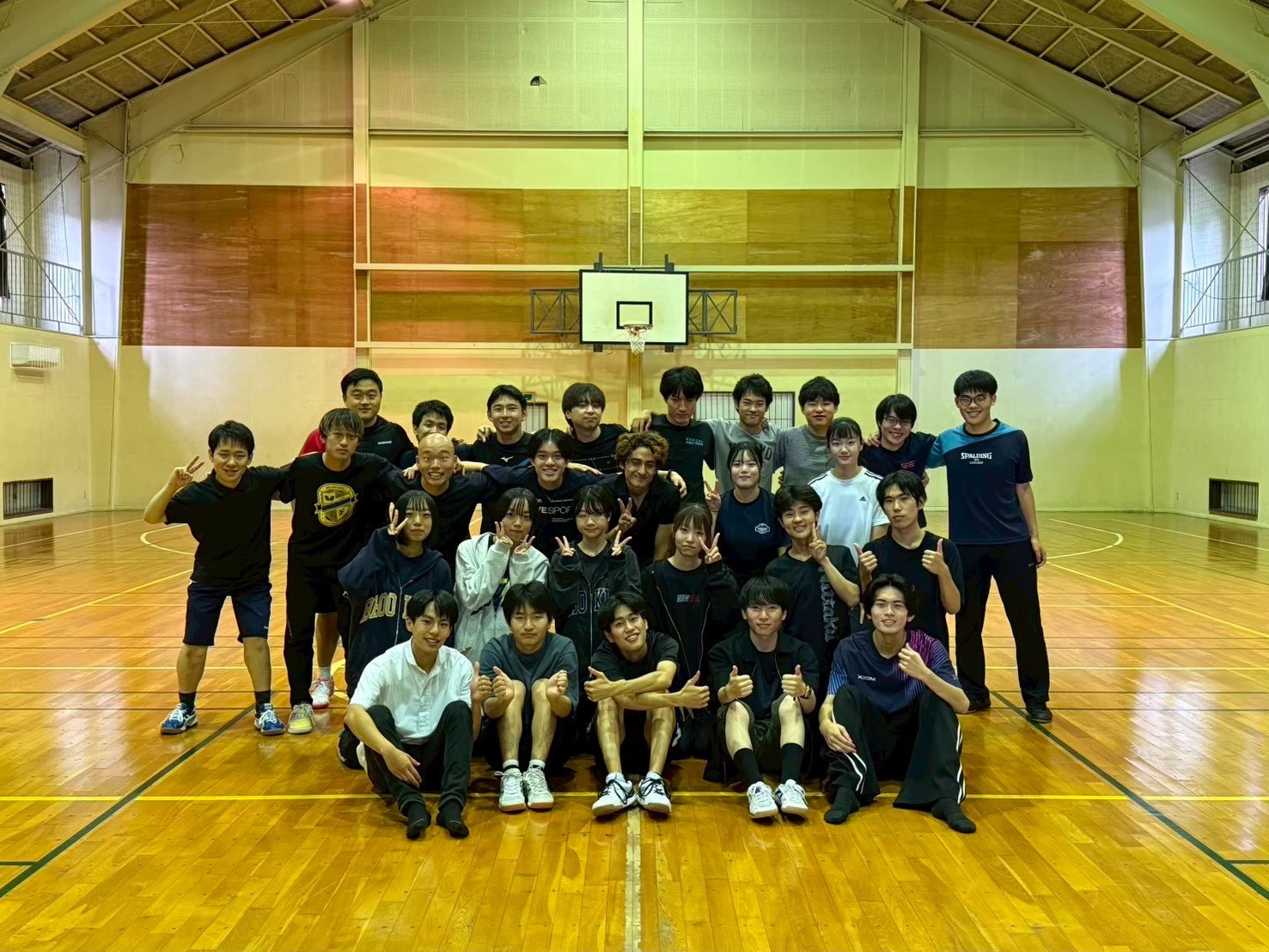 卓球同好会の活動写真