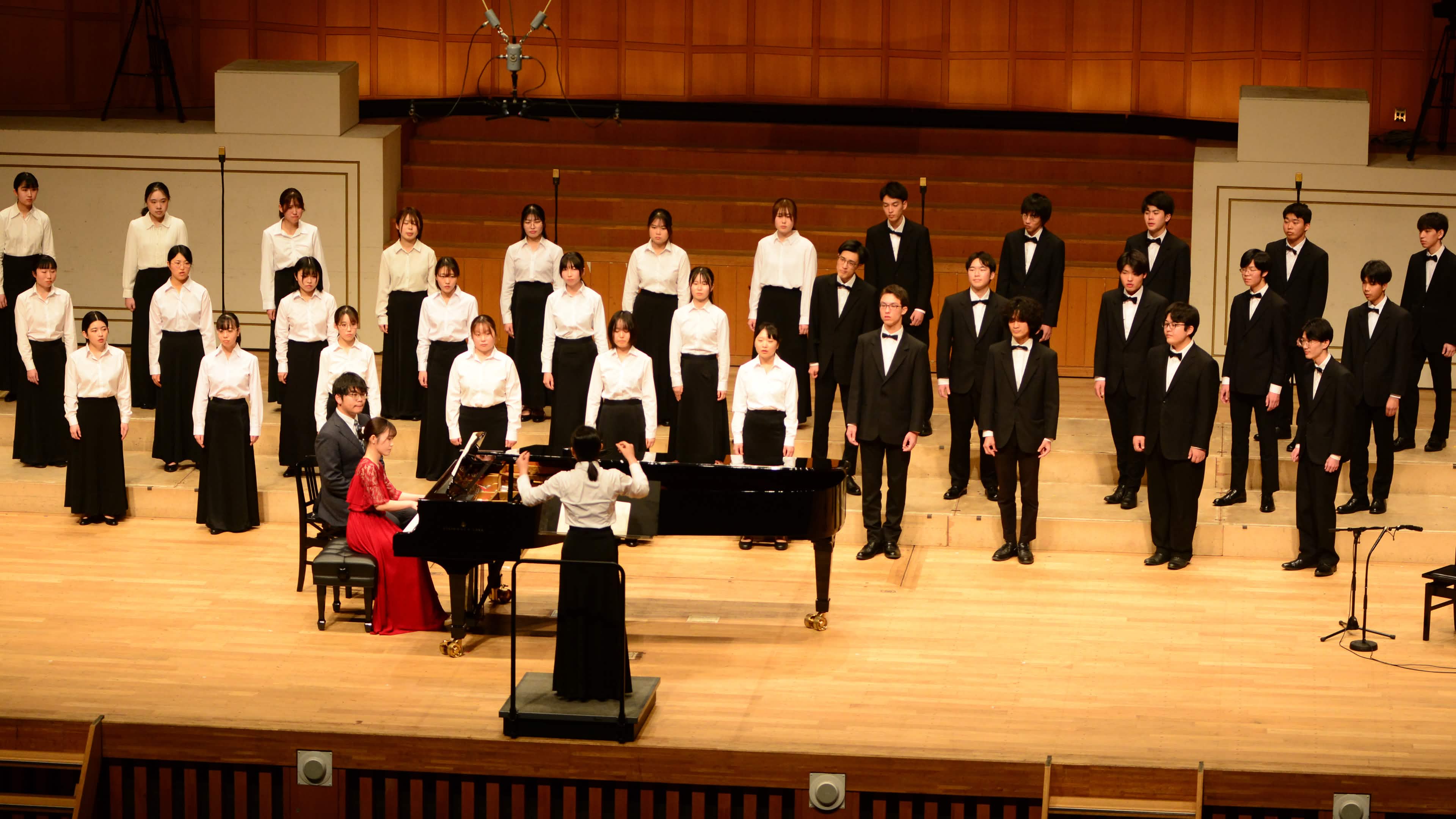 混声合唱団のサムネイル画像