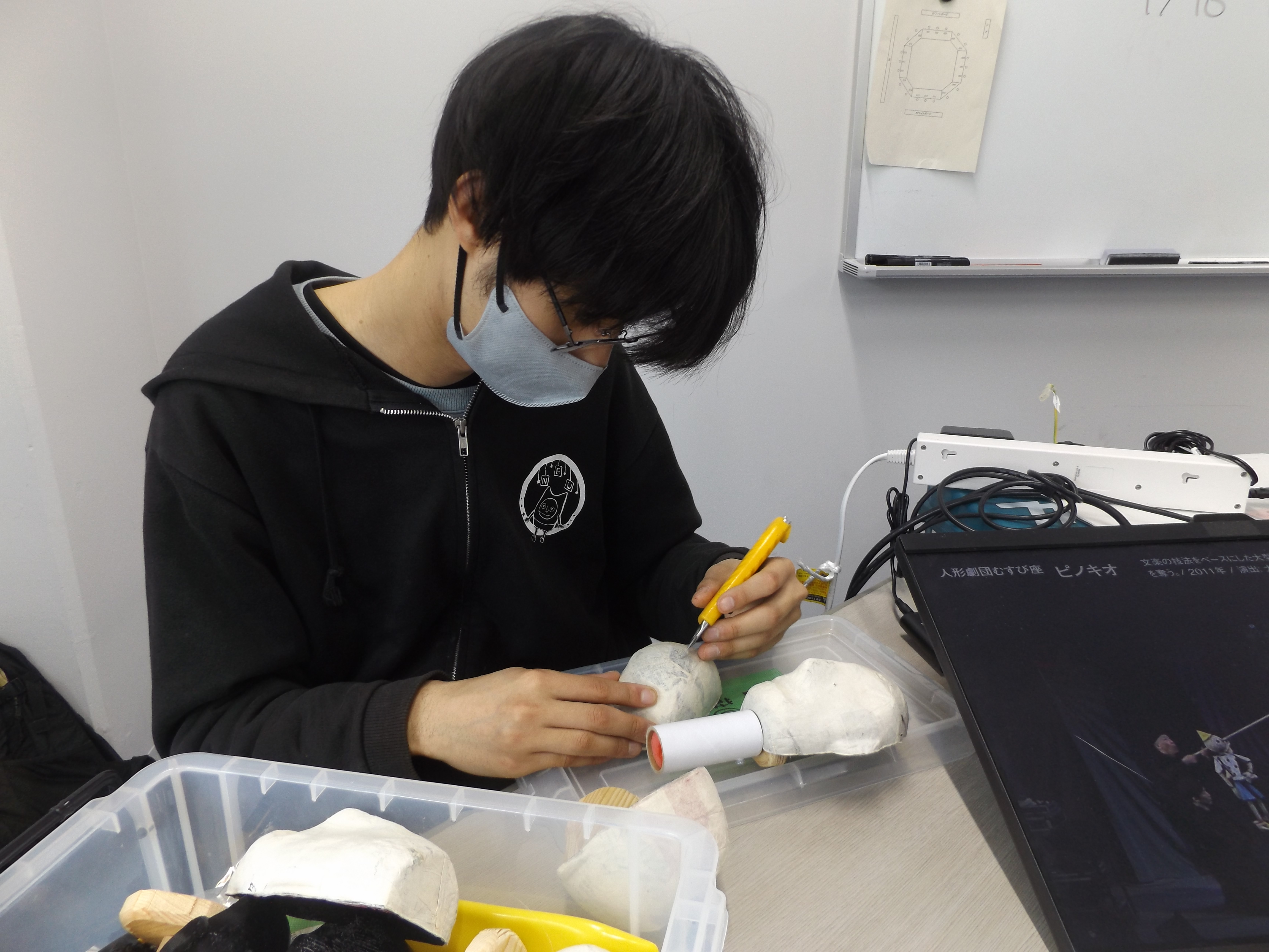 人形劇団NEUの活動写真