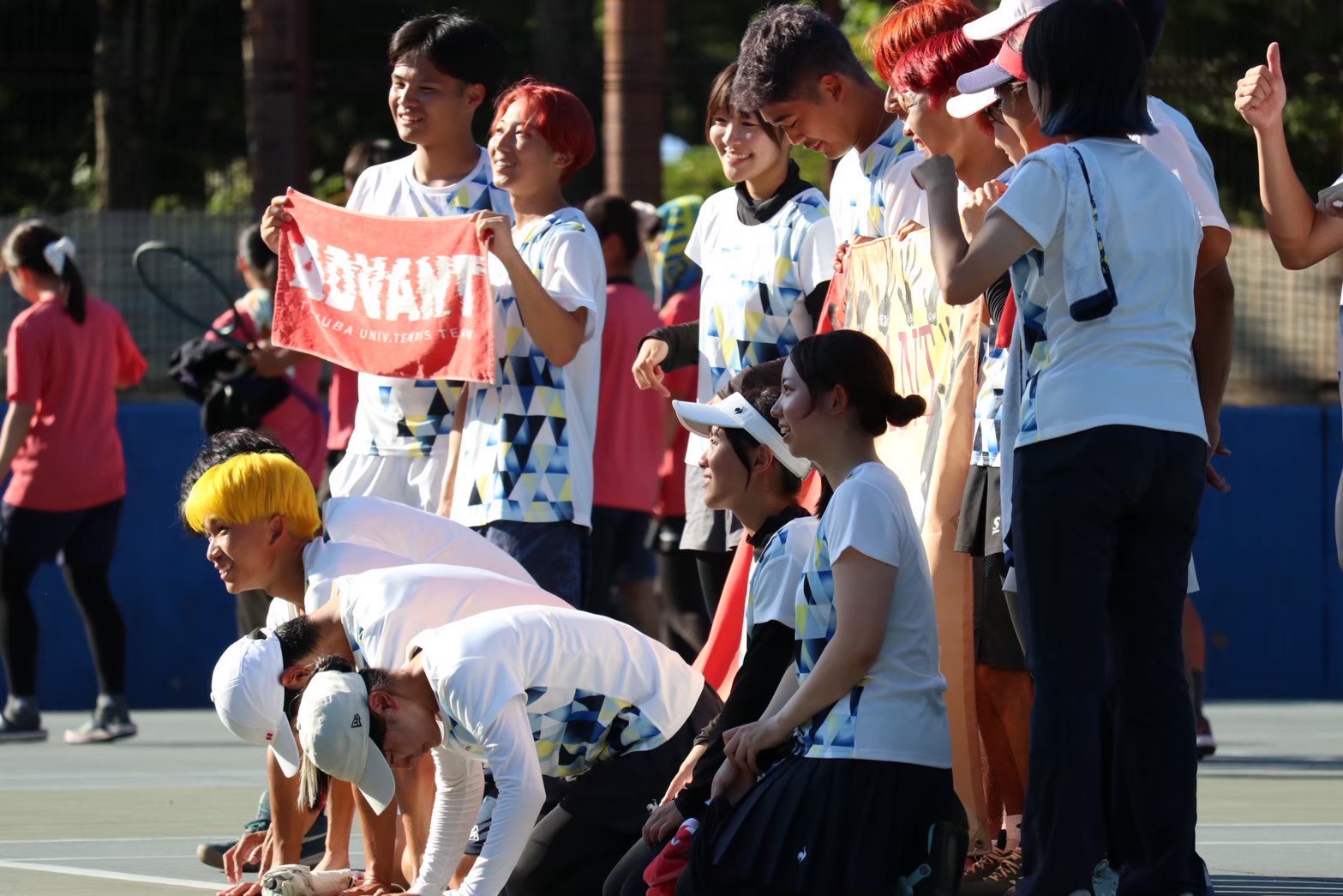 硬式テニスサークルADVANTの活動写真