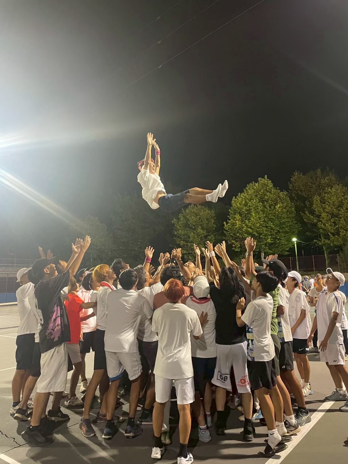 硬式テニスサークルADVANTの活動写真