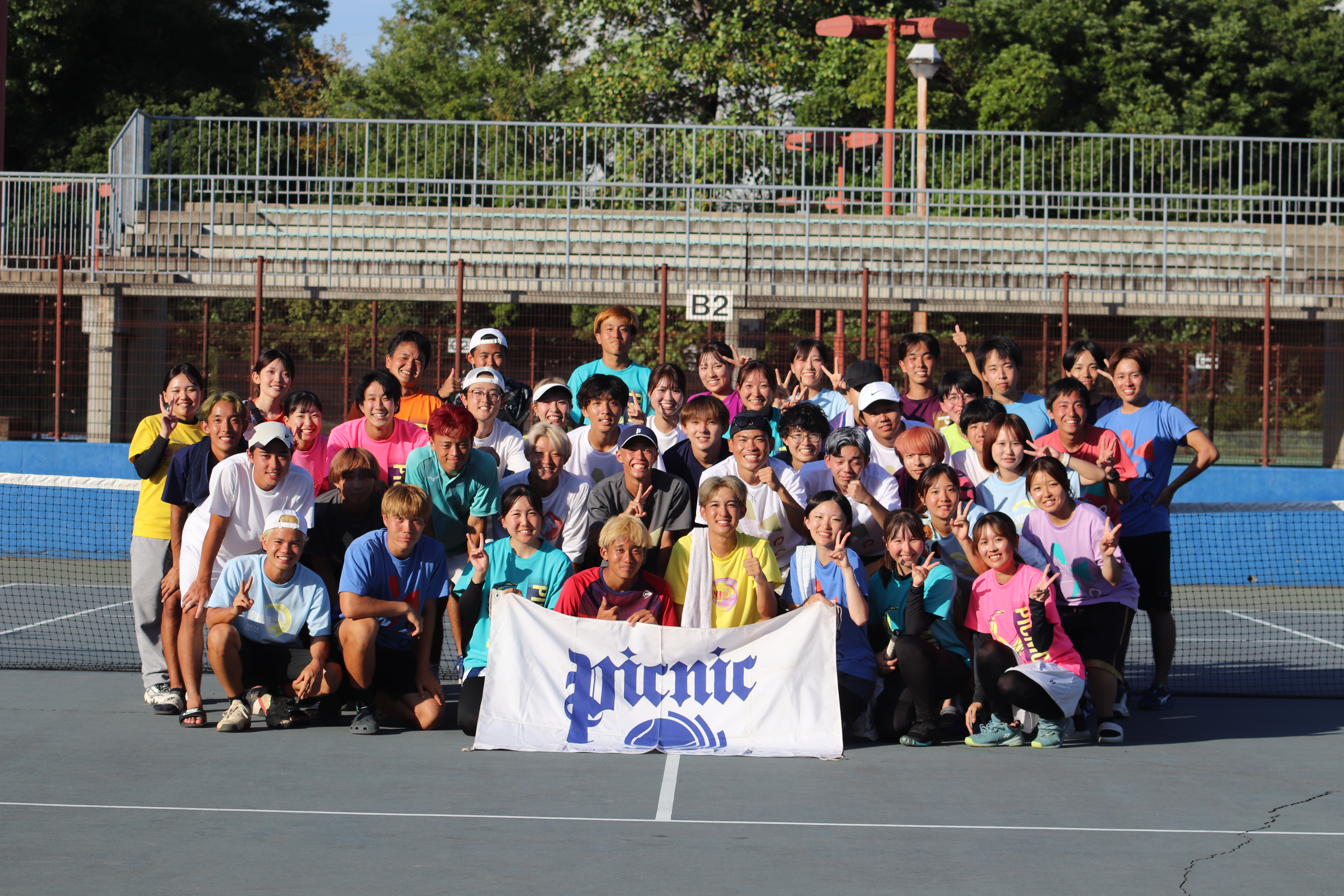PICNIC Tennis Teamのサムネイル画像