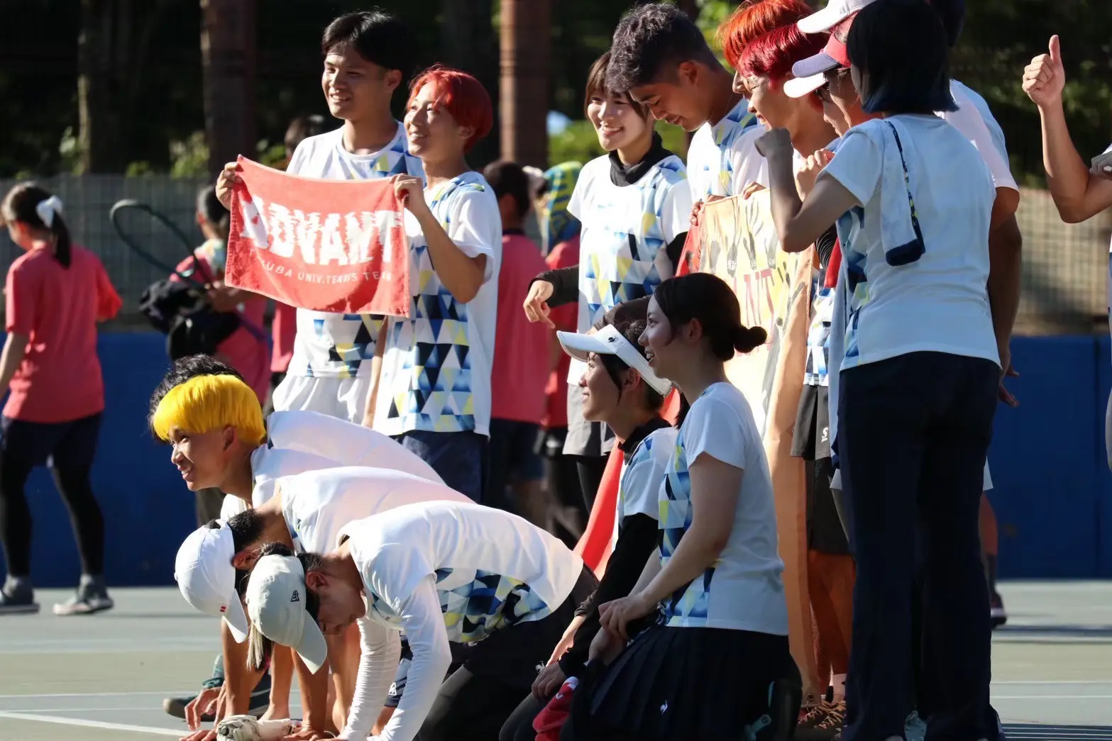 硬式テニスサークルADVANTの活動写真