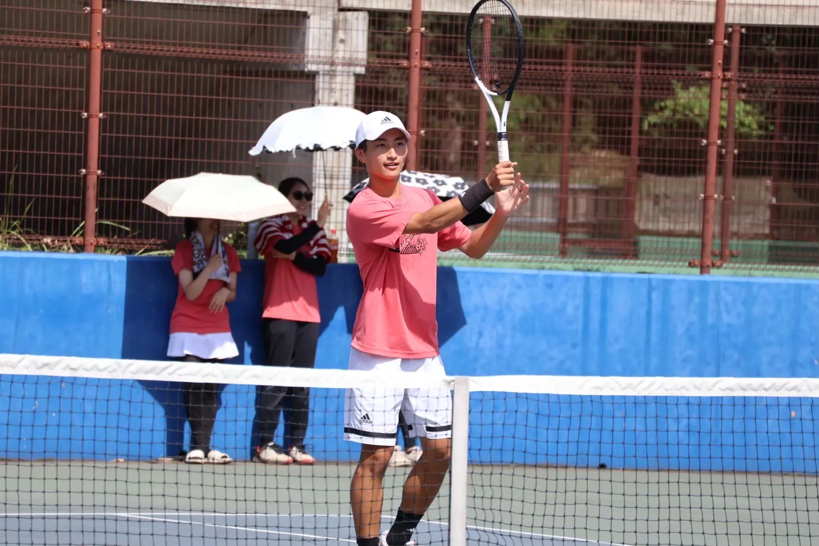 硬式ﾃﾆｽ同好会Fancy Tennis Clubの活動写真