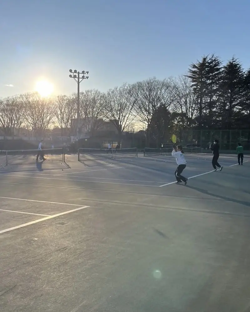 硬式テニス愛好会FORESTの活動写真