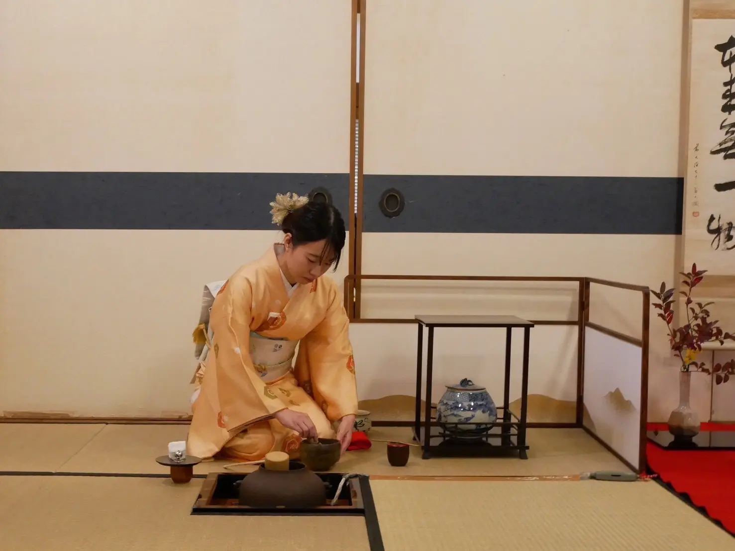 茶道部和敬清寂社の活動写真