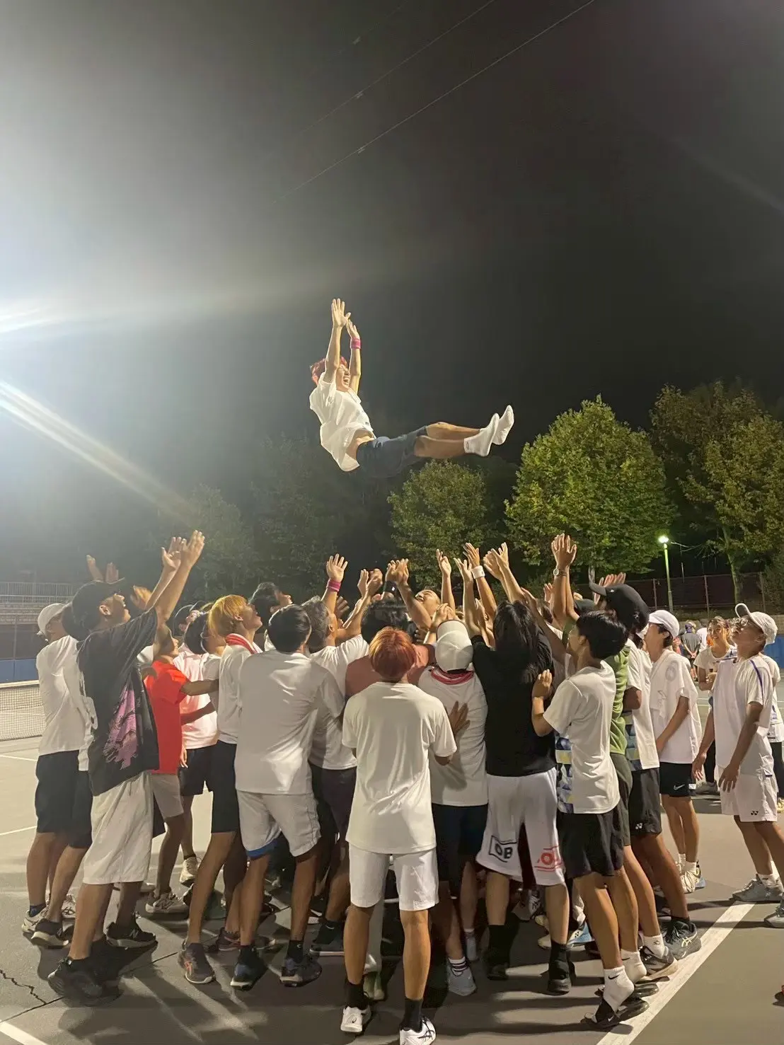 硬式テニスサークルADVANTの活動写真