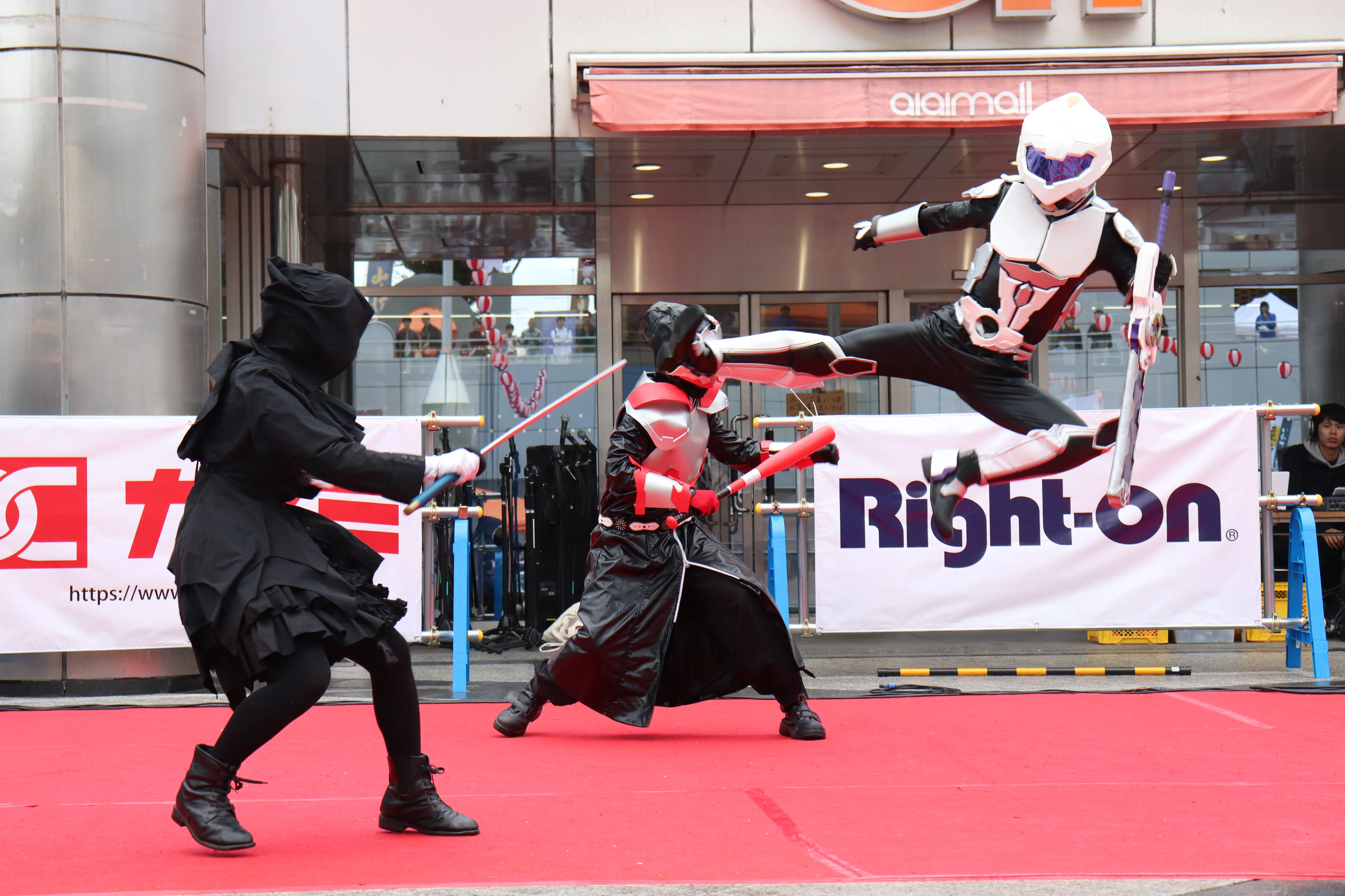 ヒーローアクション同好会の活動写真