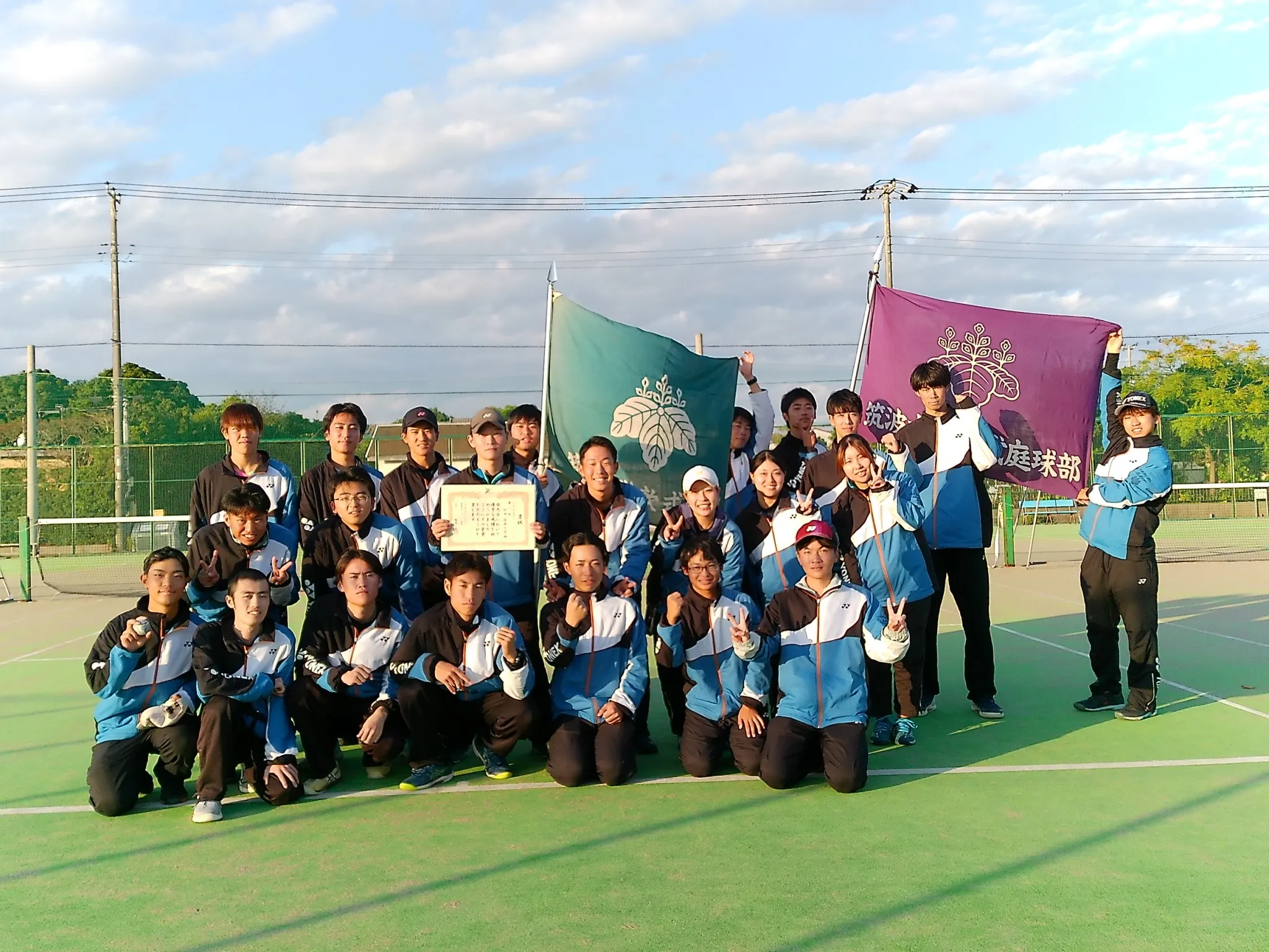 軟式庭球部のサムネイル画像