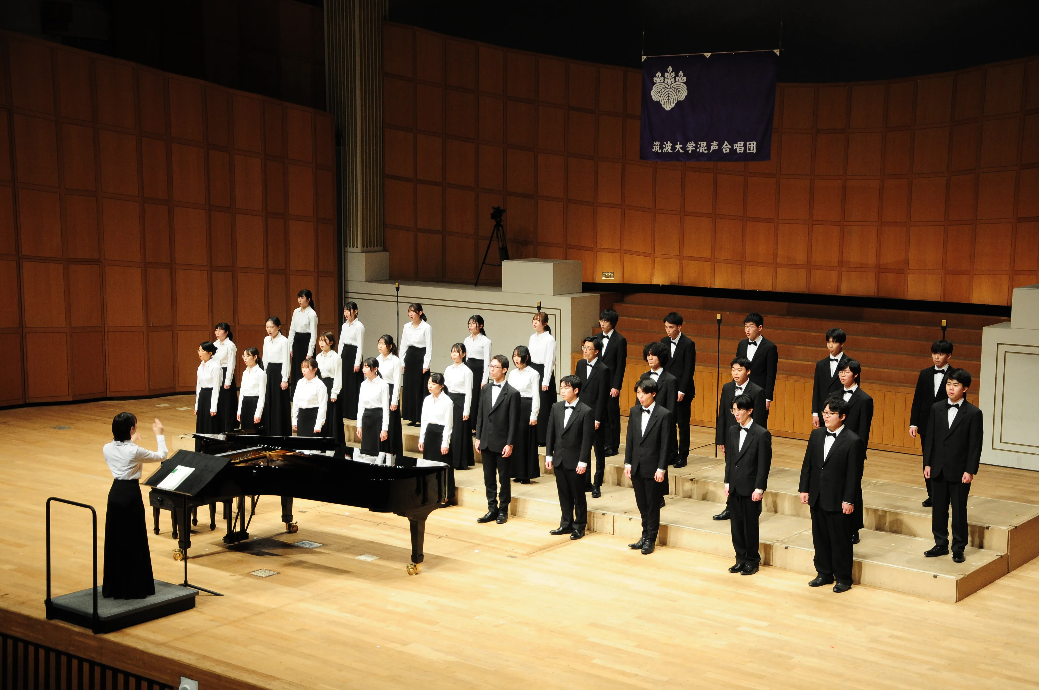 混声合唱団の活動写真
